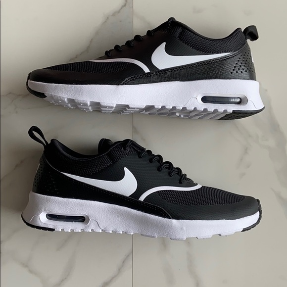 NWT Nike Air Max Thea black - Picture 5 of 8
